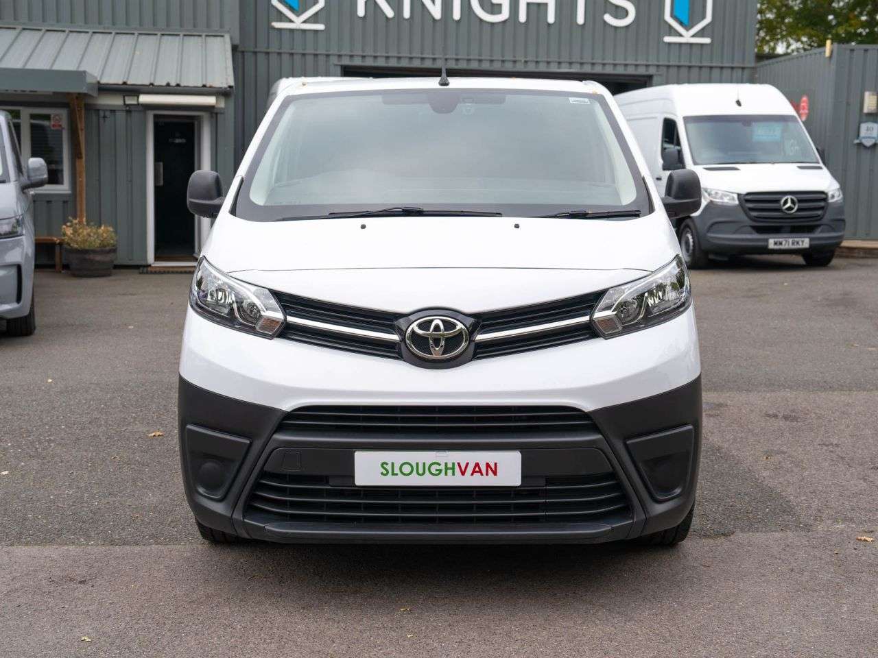 A 2024 TOYOTA PROACE 1.5D Icon Medium Panel Van 6dr Diesel Manual MWB Euro 6 (s/s) (120 bhp) AIR A 2024 TOYOTA PROACE 1.5D Icon Medium Panel Van 6dr Diesel Manual MWB Euro 6 (s/s) (120 bhp) AIR