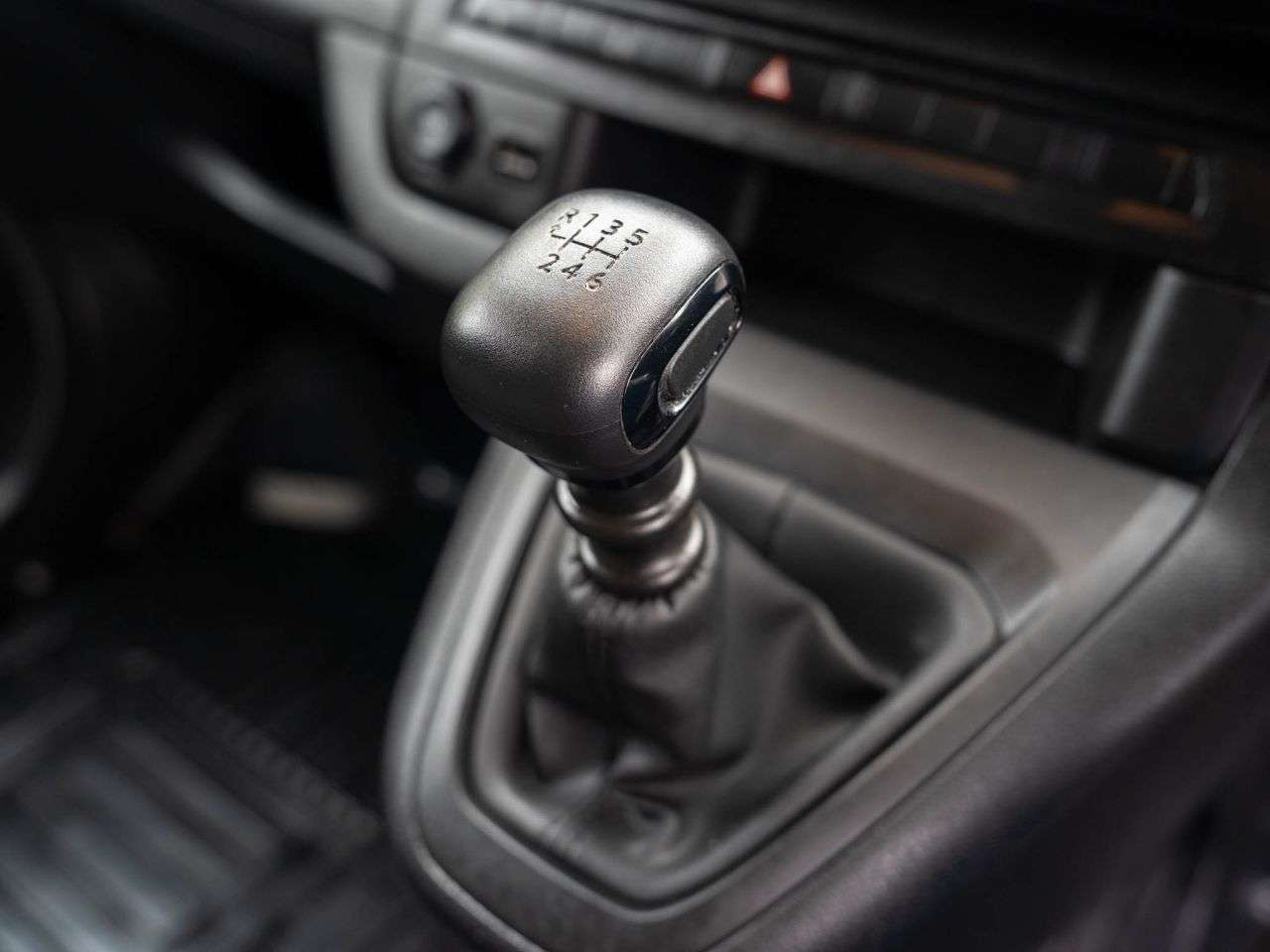 2024 TOYOTA PROACE 2024 TOYOTA PROACE