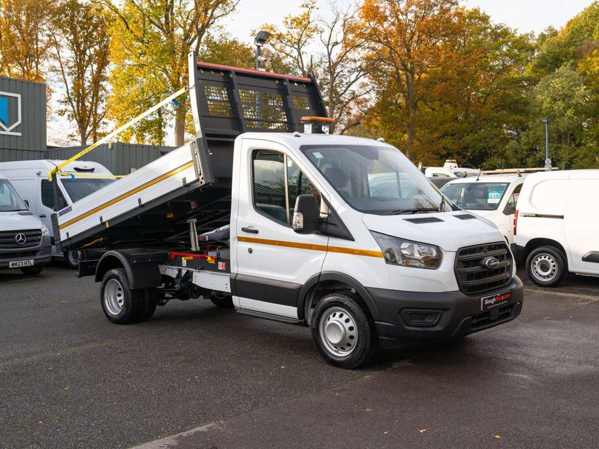 Check out this Ford Transit 2024 Diesel Manual