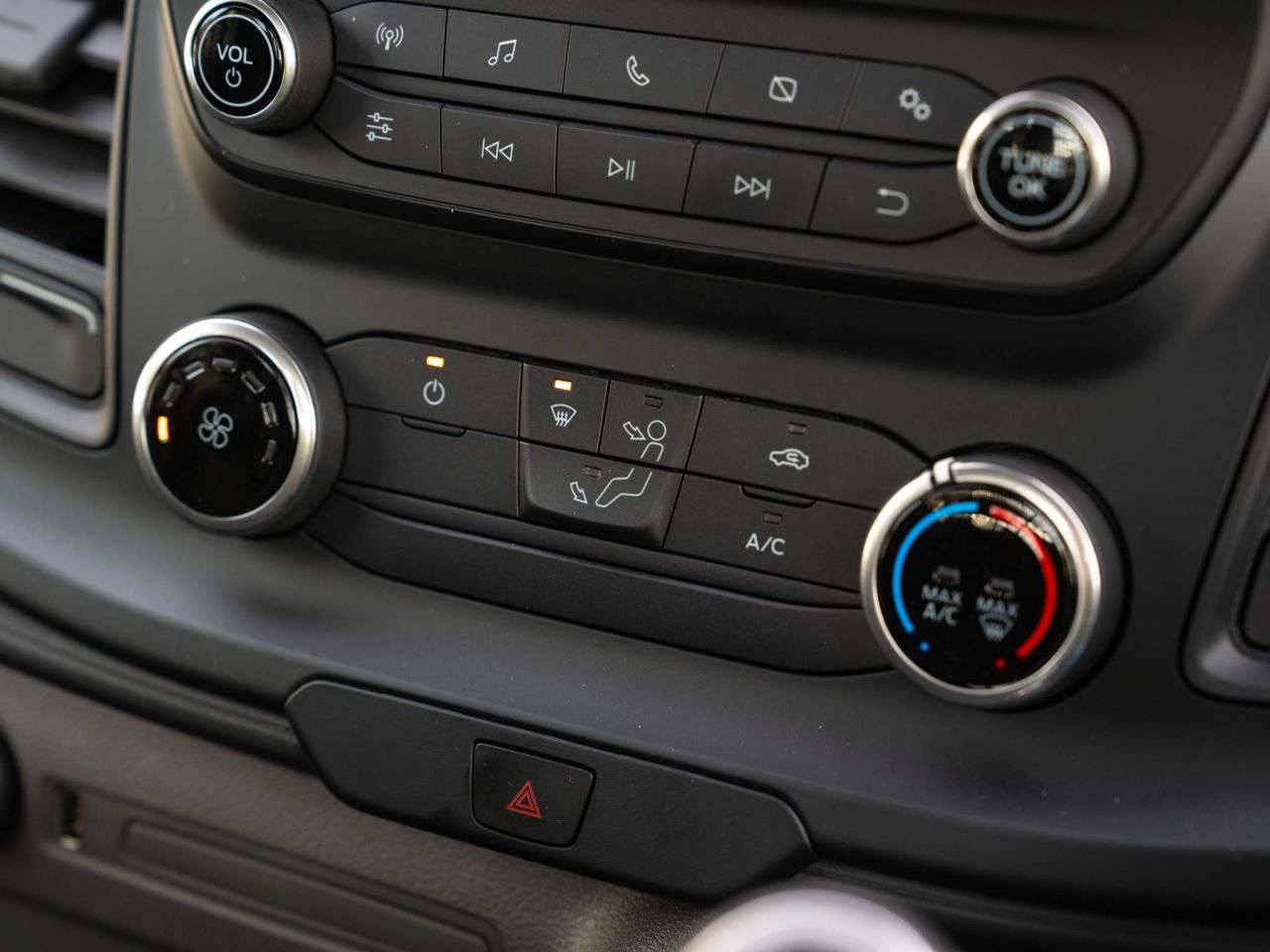 2024 FORD TRANSIT 2024 FORD TRANSIT