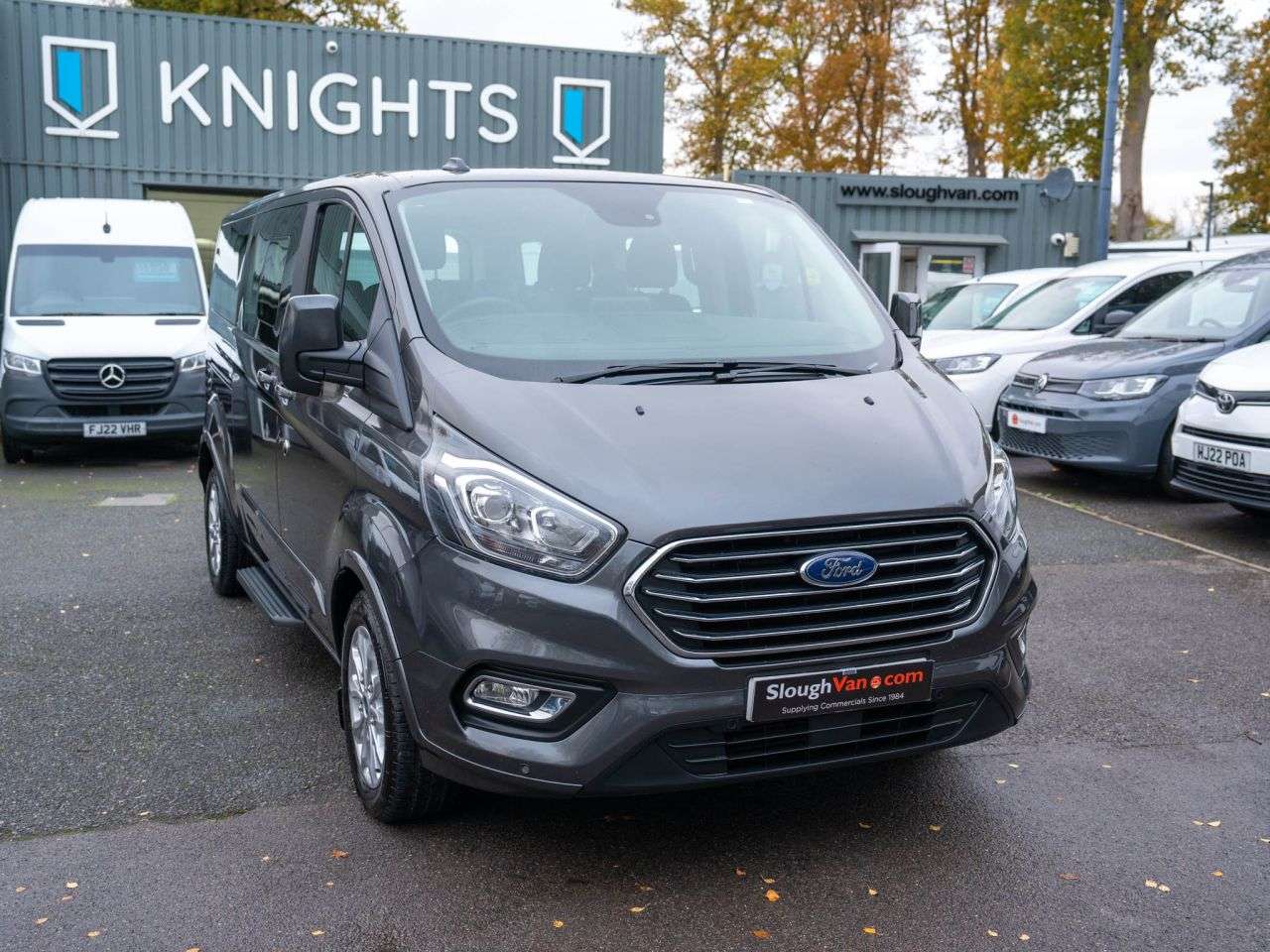 A 2022 FORD TOURNEO CUSTOM 2.0 320 EcoBlue Titanium Minibus Double Cab 5dr Diesel Auto L2 Euro 6 (s/s) A 2022 FORD TOURNEO CUSTOM 2.0 320 EcoBlue Titanium Minibus Double Cab 5dr Diesel Auto L2 Euro 6 (s/s)