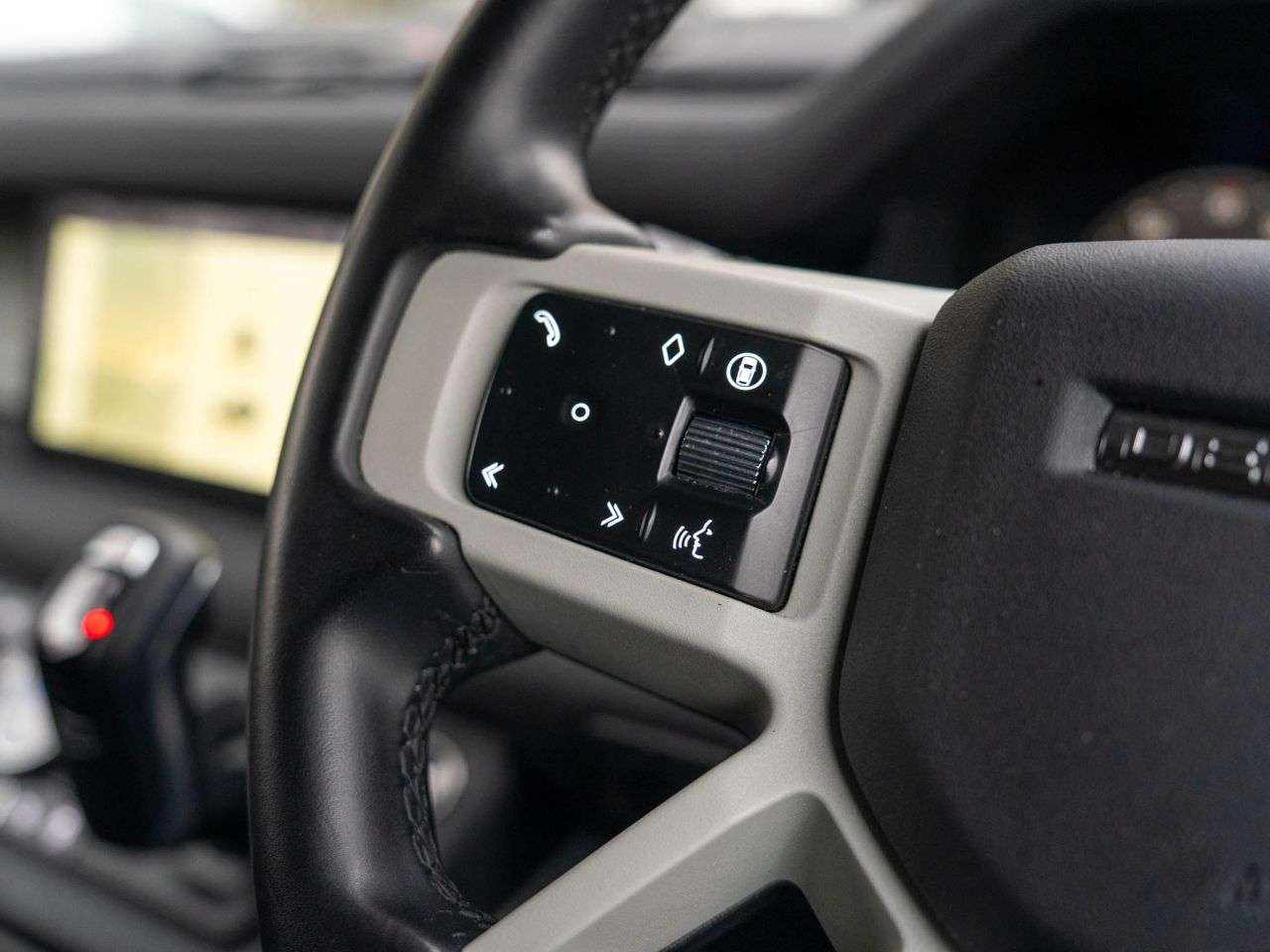 2024 LAND ROVER DEFENDER 2024 LAND ROVER DEFENDER