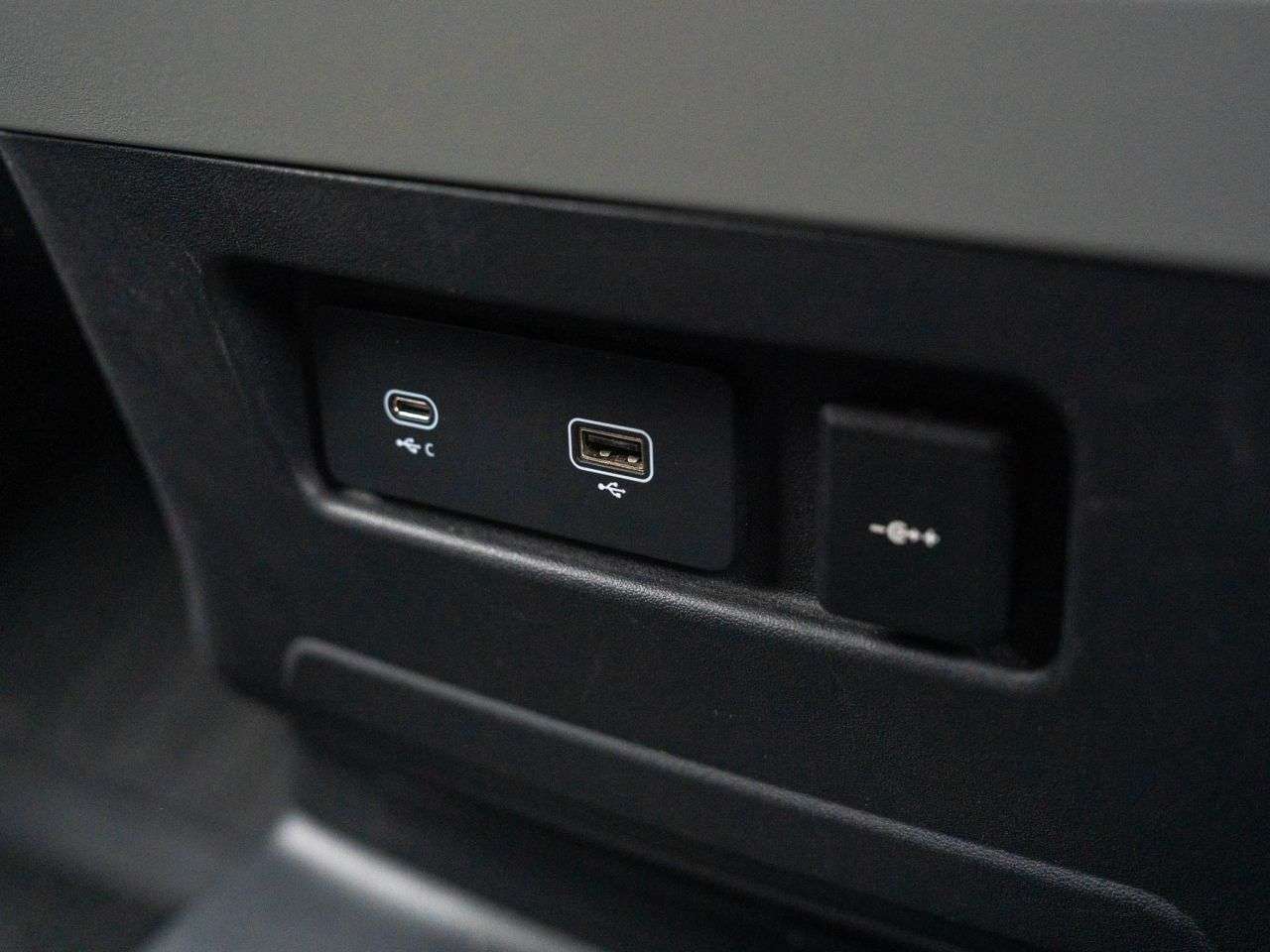 2024 LAND ROVER DEFENDER 2024 LAND ROVER DEFENDER