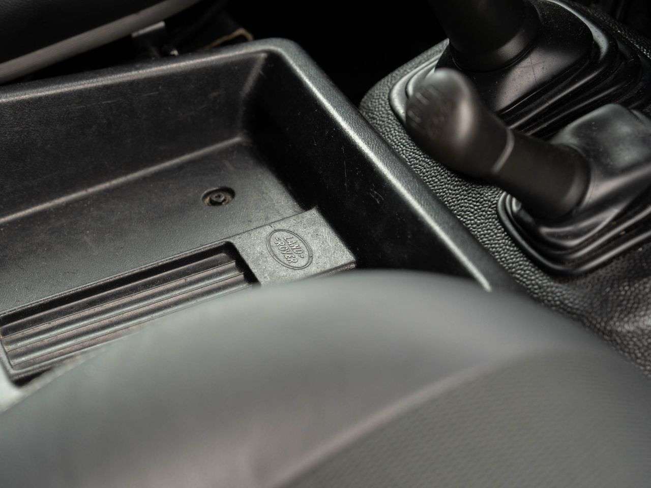 2015 LAND ROVER DEFENDER 2015 LAND ROVER DEFENDER