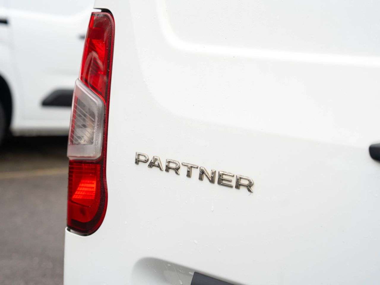 2019 PEUGEOT PARTNER 2019 PEUGEOT PARTNER