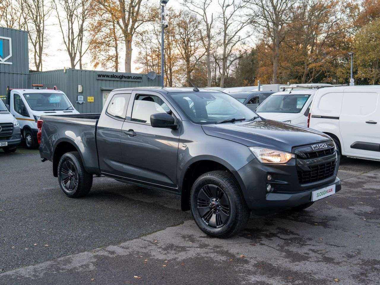 A 2022 ISUZU D-MAX 1.9 TD Utility Diff Lock Pickup Extended Cab 2dr Diesel Manual 4WD Euro 6 ( A 2022 ISUZU D-MAX 1.9 TD Utility Diff Lock Pickup Extended Cab 2dr Diesel Manual 4WD Euro 6 (