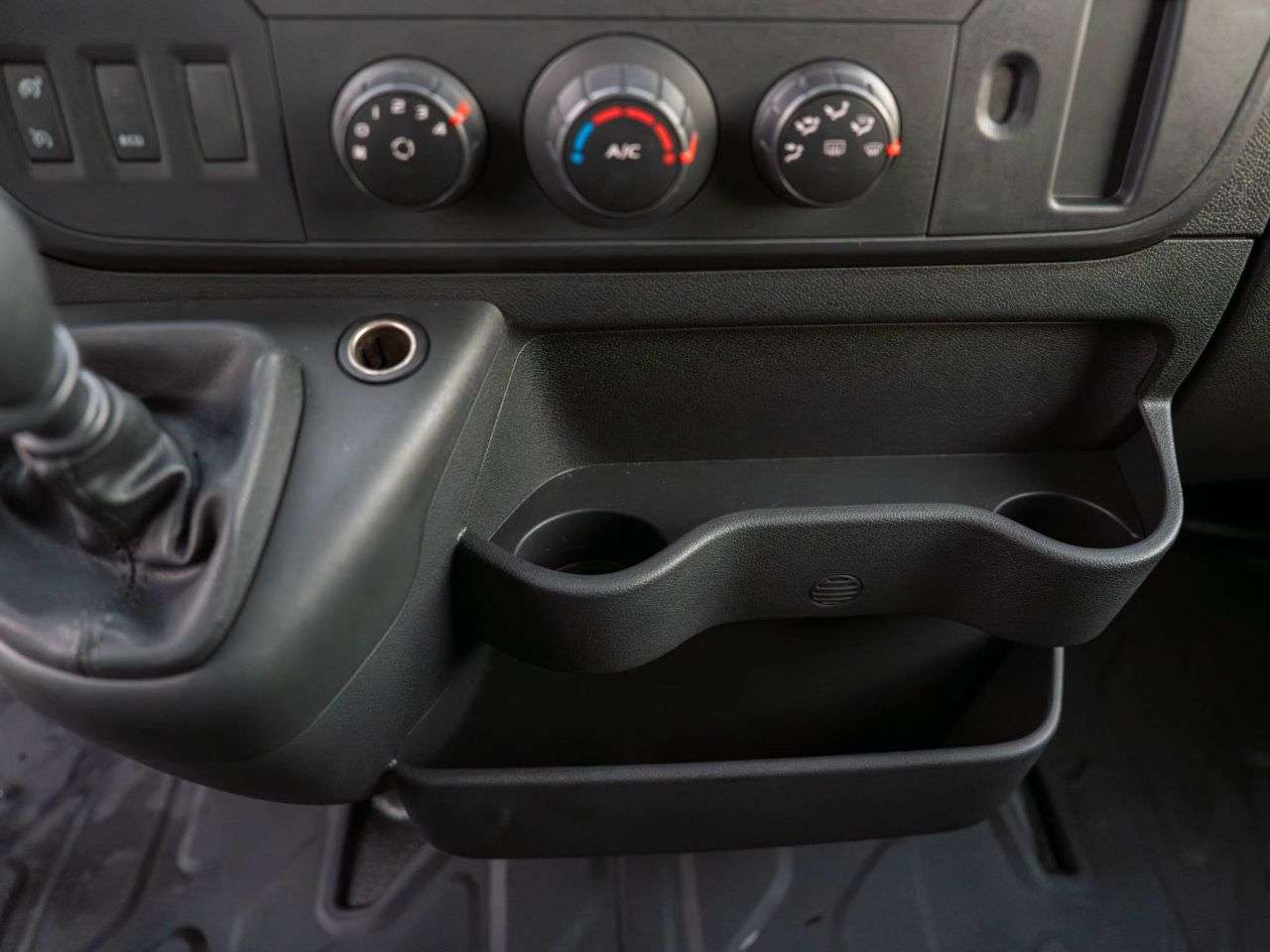 2025 OPEL MOVANO 2025 OPEL MOVANO