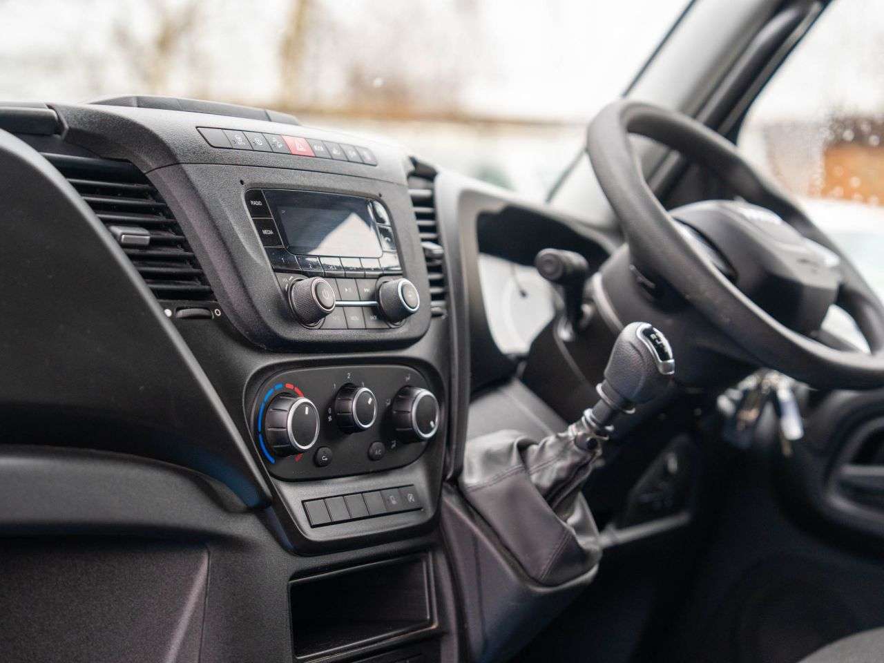 2024 IVECO DAILY 2024 IVECO DAILY