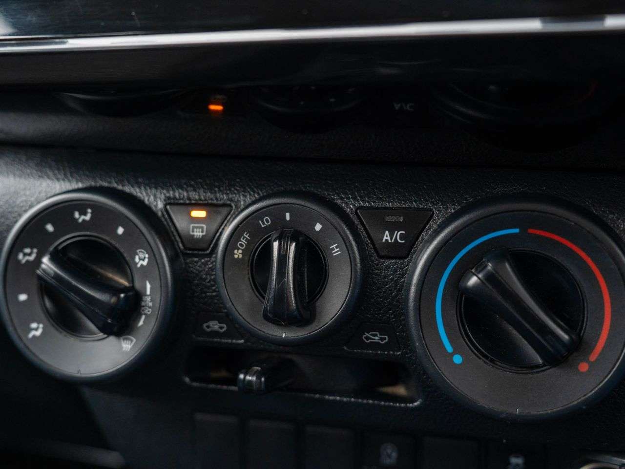 2022 TOYOTA HI-LUX 2022 TOYOTA HI-LUX