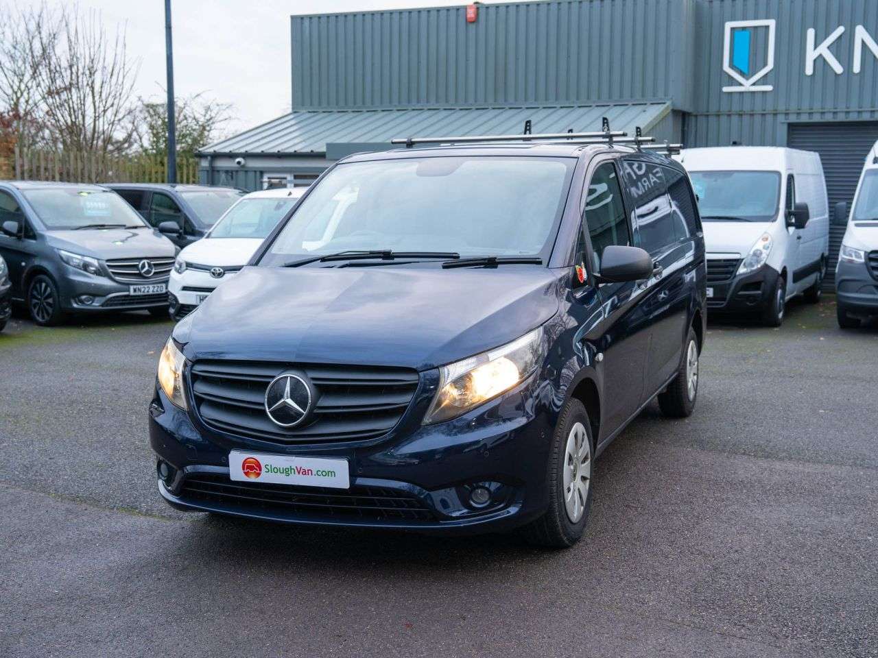 A 2022 MERCEDES-BENZ VITO 2.0 114 CDI Progressive Panel Van 5dr Diesel G-Tronic RWD L2 Euro 6 (s/s) ( A 2022 MERCEDES-BENZ VITO 2.0 114 CDI Progressive Panel Van 5dr Diesel G-Tronic RWD L2 Euro 6 (s/s) (