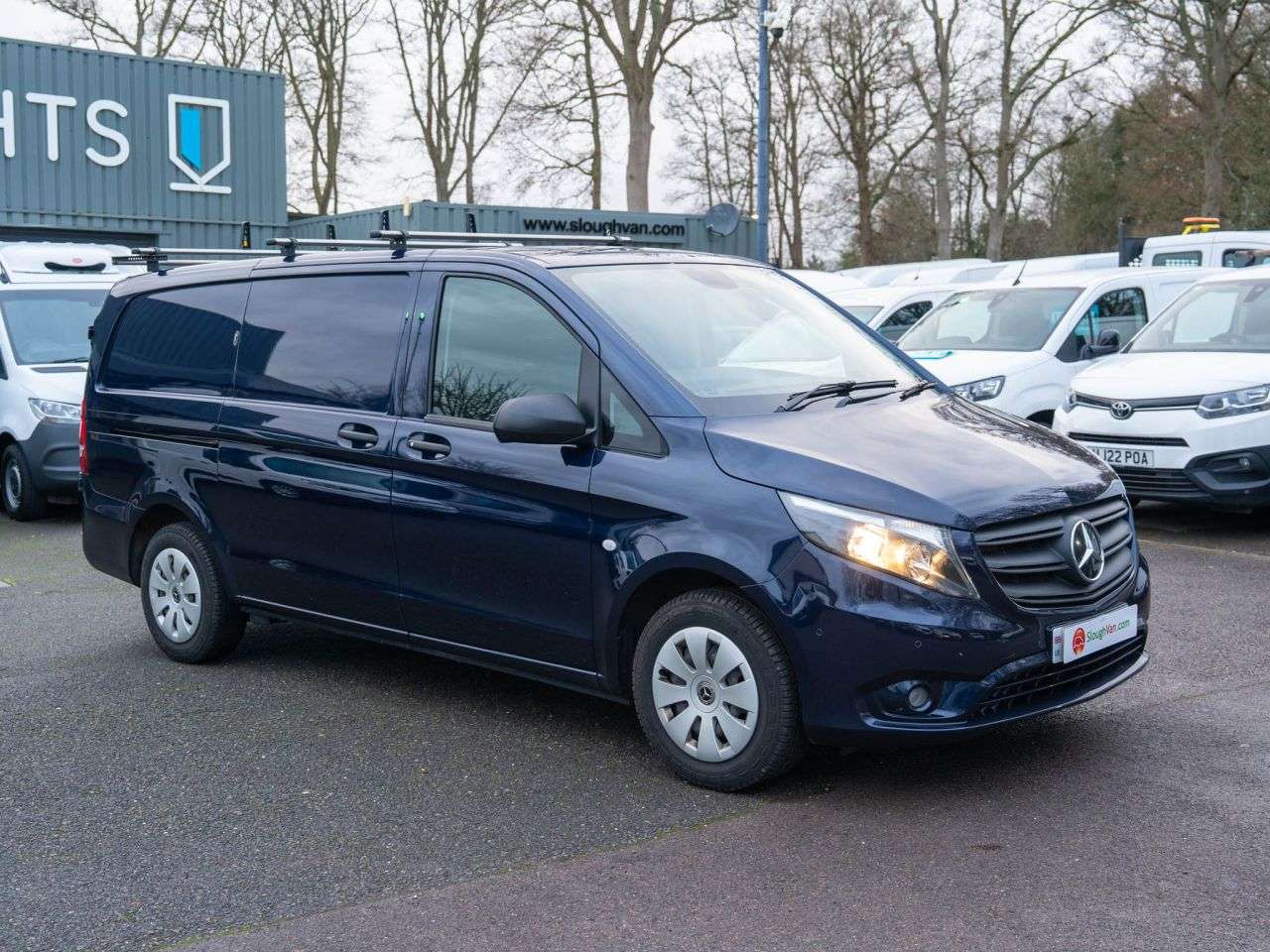 A 2022 MERCEDES-BENZ VITO 2.0 114 CDI Progressive Panel Van 5dr Diesel G-Tronic RWD L2 Euro 6 (s/s) ( A 2022 MERCEDES-BENZ VITO 2.0 114 CDI Progressive Panel Van 5dr Diesel G-Tronic RWD L2 Euro 6 (s/s) (