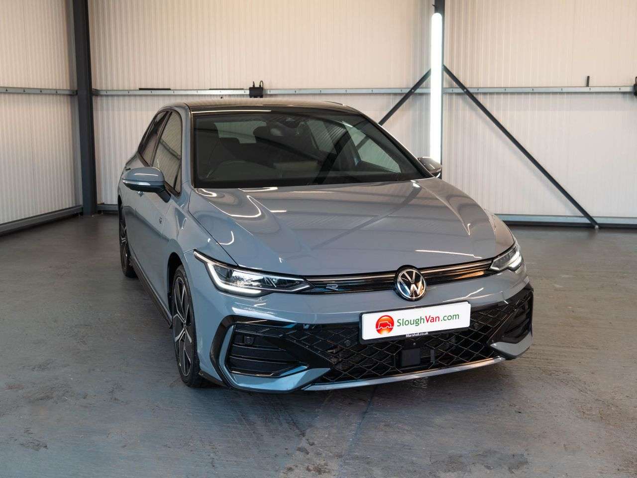 A 2024 VOLKSWAGEN GOLF 1.5 eTSI MHEV R-Line Hatchback 5dr Petrol Hybrid DSG Euro 6 (s/s) (150 ps) A 2024 VOLKSWAGEN GOLF 1.5 eTSI MHEV R-Line Hatchback 5dr Petrol Hybrid DSG Euro 6 (s/s) (150 ps)