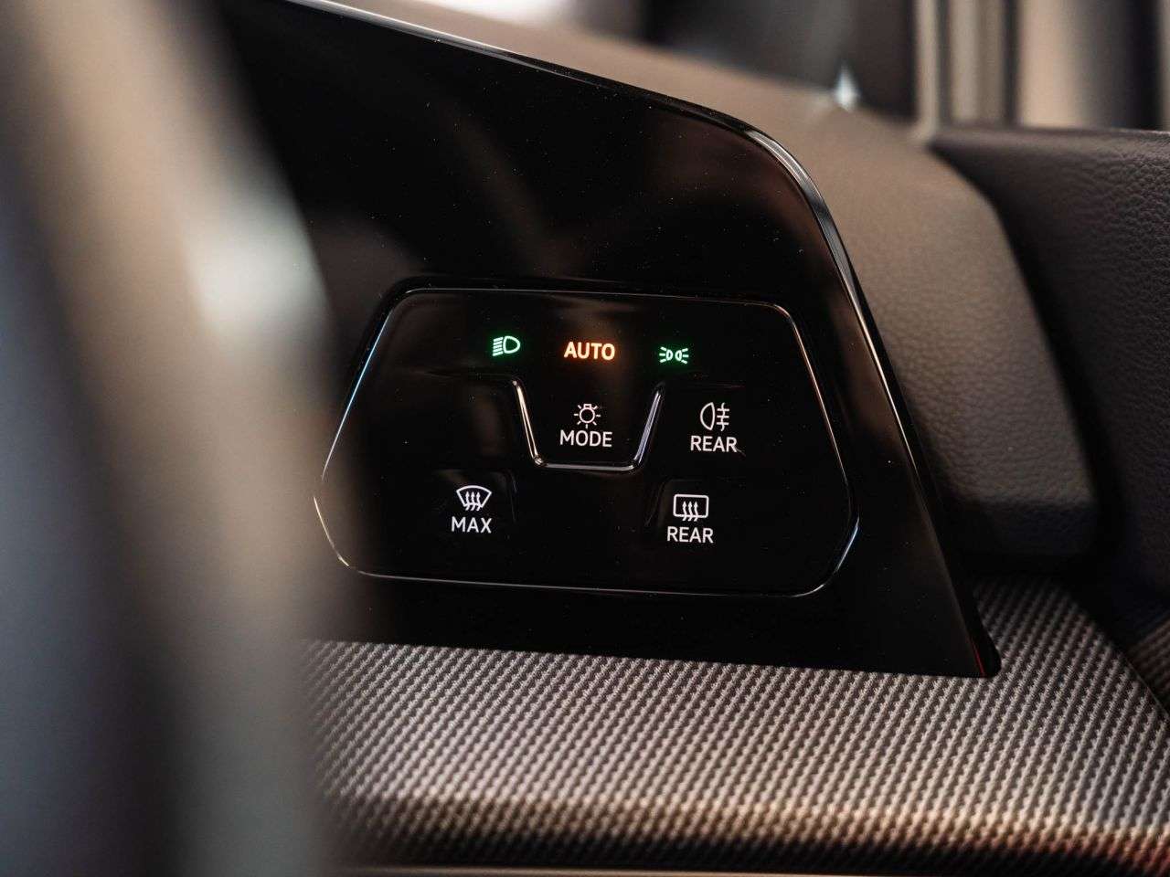 2024 VOLKSWAGEN GOLF 2024 VOLKSWAGEN GOLF