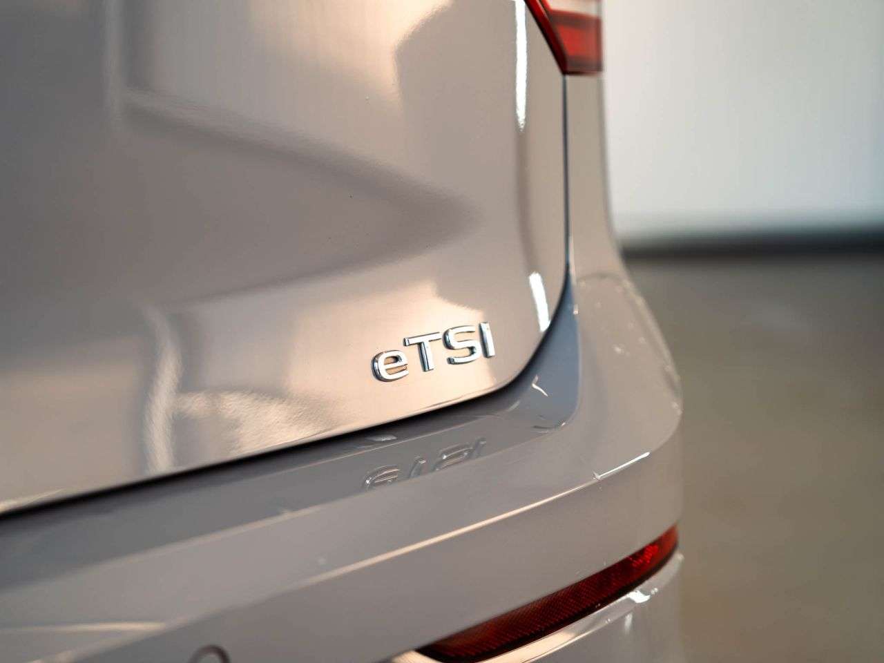 2024 VOLKSWAGEN GOLF 2024 VOLKSWAGEN GOLF