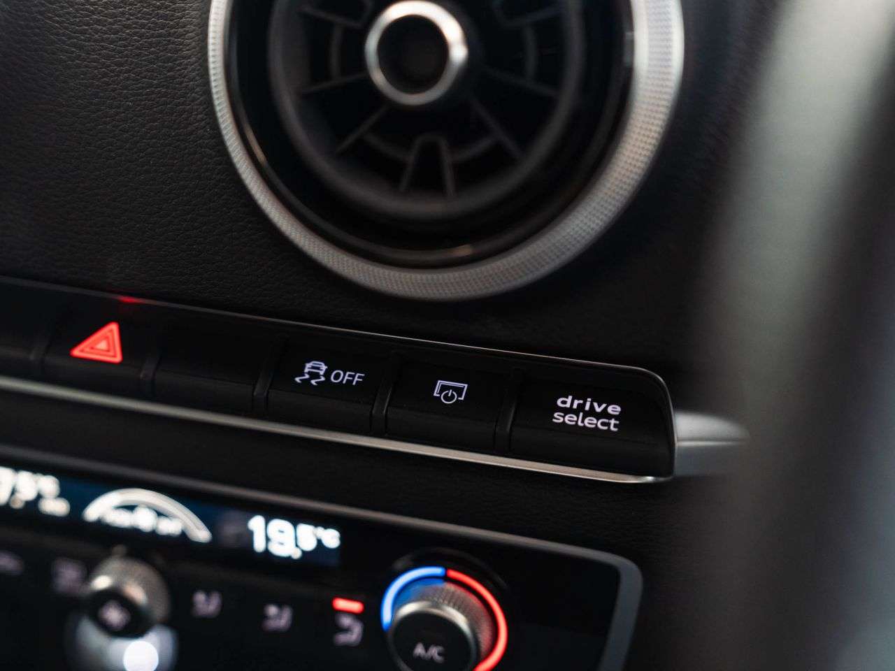 2020 AUDI A3 2020 AUDI A3