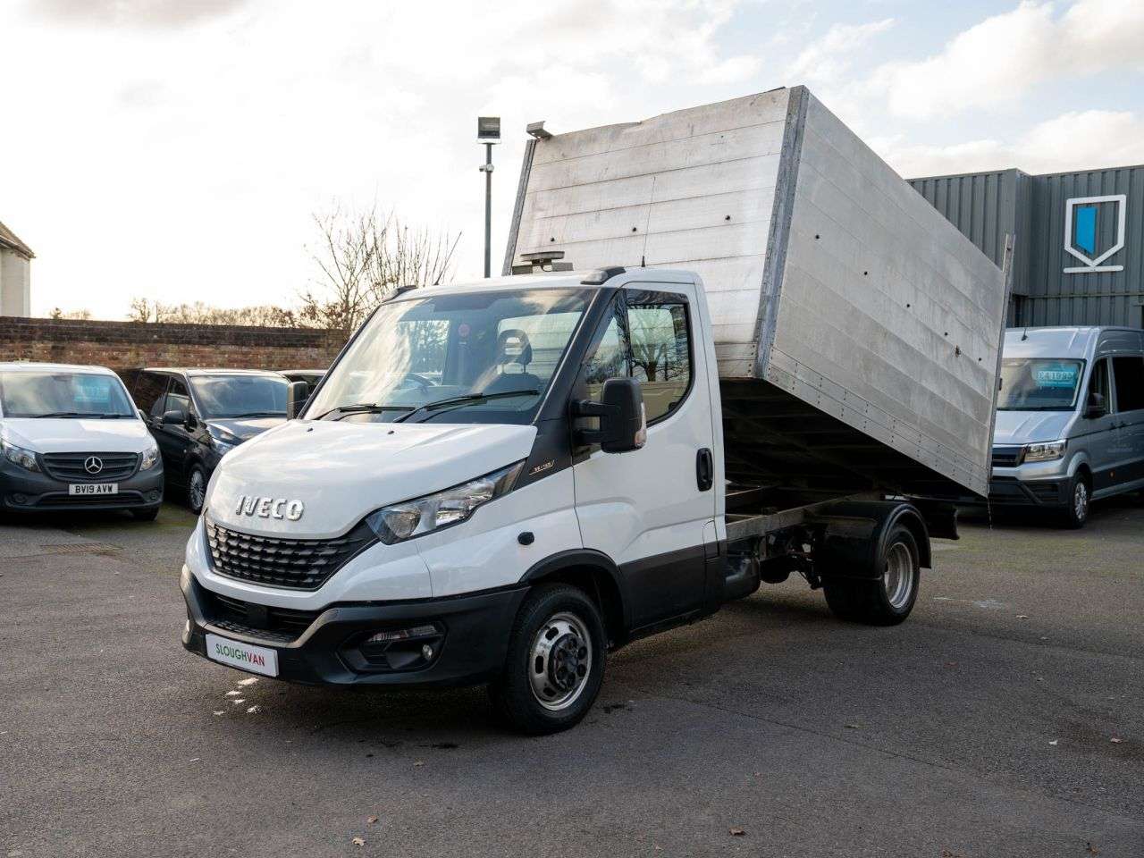 2021 IVECO DAILY 2021 IVECO DAILY