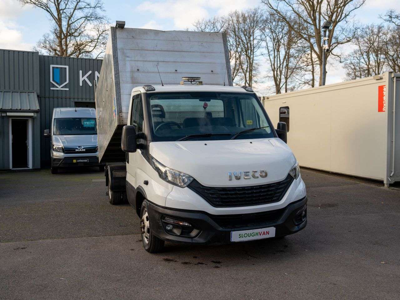 A 2021 IVECO DAILY 2.3D HPI 14V 35C 3000 Chassis Double Cab 4dr Diesel Manual SWB Euro 6 (s/s) A 2021 IVECO DAILY 2.3D HPI 14V 35C 3000 Chassis Double Cab 4dr Diesel Manual SWB Euro 6 (s/s)