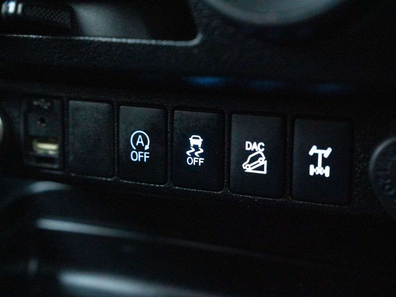 2020 TOYOTA HI-LUX 2020 TOYOTA HI-LUX