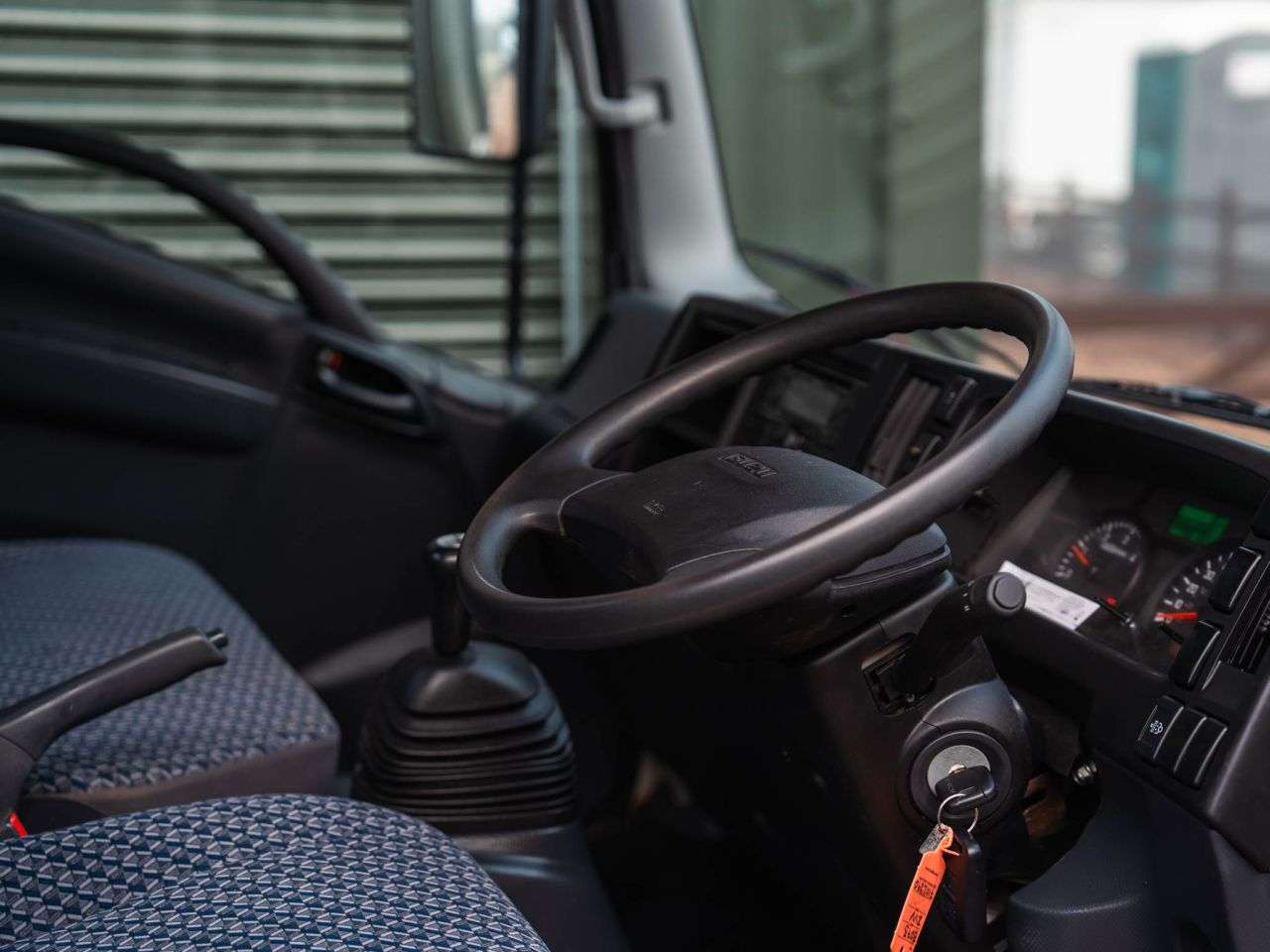 A 2023 ISUZU GRAFTER 1.9D N35 Green Chassis Cab 2dr Diesel Manual RWD SWB Euro 6 (TRW) (125 ps) A 2023 ISUZU GRAFTER 1.9D N35 Green Chassis Cab 2dr Diesel Manual RWD SWB Euro 6 (TRW) (125 ps)