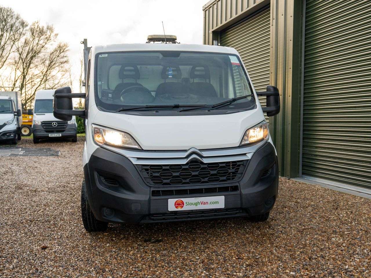 A 2018 CITROEN RELAY 2.0 BlueHDi 35 Caged Tipper 2dr Diesel Manual L2 Euro 6 (130 ps) TOOLBOX, R A 2018 CITROEN RELAY 2.0 BlueHDi 35 Caged Tipper 2dr Diesel Manual L2 Euro 6 (130 ps) TOOLBOX, R
