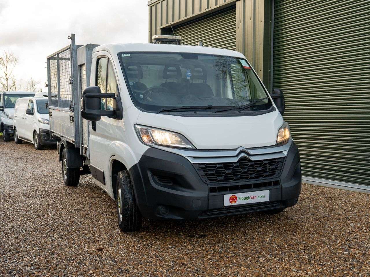 A 2018 CITROEN RELAY 2.0 BlueHDi 35 Caged Tipper 2dr Diesel Manual L2 Euro 6 (130 ps) TOOLBOX, R A 2018 CITROEN RELAY 2.0 BlueHDi 35 Caged Tipper 2dr Diesel Manual L2 Euro 6 (130 ps) TOOLBOX, R