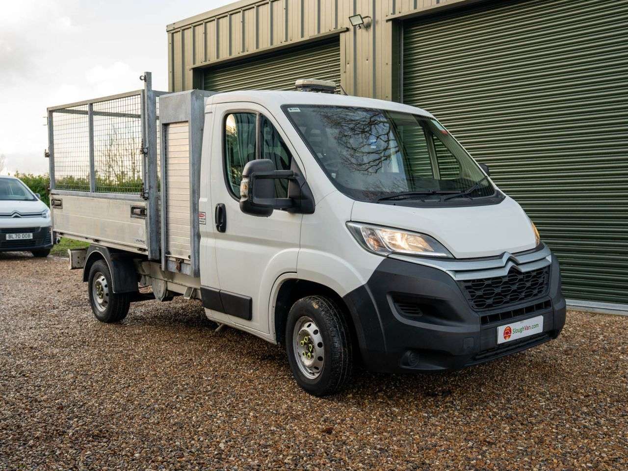 A 2018 CITROEN RELAY 2.0 BlueHDi 35 Caged Tipper 2dr Diesel Manual L2 Euro 6 (130 ps) TOOLBOX, R A 2018 CITROEN RELAY 2.0 BlueHDi 35 Caged Tipper 2dr Diesel Manual L2 Euro 6 (130 ps) TOOLBOX, R