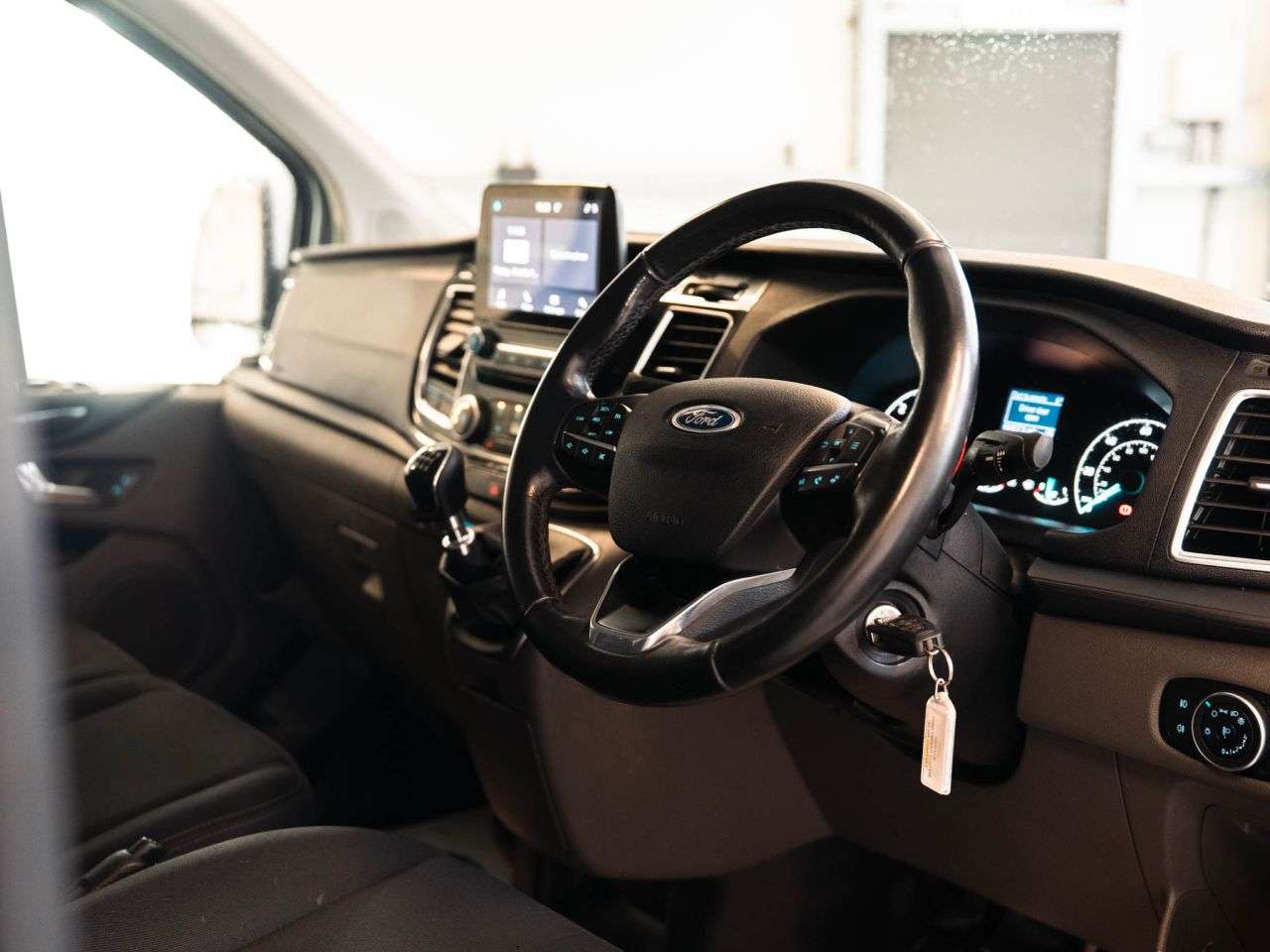 A 2022 FORD TRANSIT CUSTOM 2.0 300 EcoBlue Limited Panel Van 5dr Diesel Manual L1 H1 Euro 6 (s/s) (130 A 2022 FORD TRANSIT CUSTOM 2.0 300 EcoBlue Limited Panel Van 5dr Diesel Manual L1 H1 Euro 6 (s/s) (130