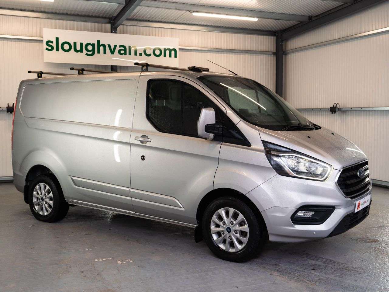 A 2022 FORD TRANSIT CUSTOM 2.0 300 EcoBlue Limited Panel Van 5dr Diesel Manual L1 H1 Euro 6 (s/s) (130 A 2022 FORD TRANSIT CUSTOM 2.0 300 EcoBlue Limited Panel Van 5dr Diesel Manual L1 H1 Euro 6 (s/s) (130