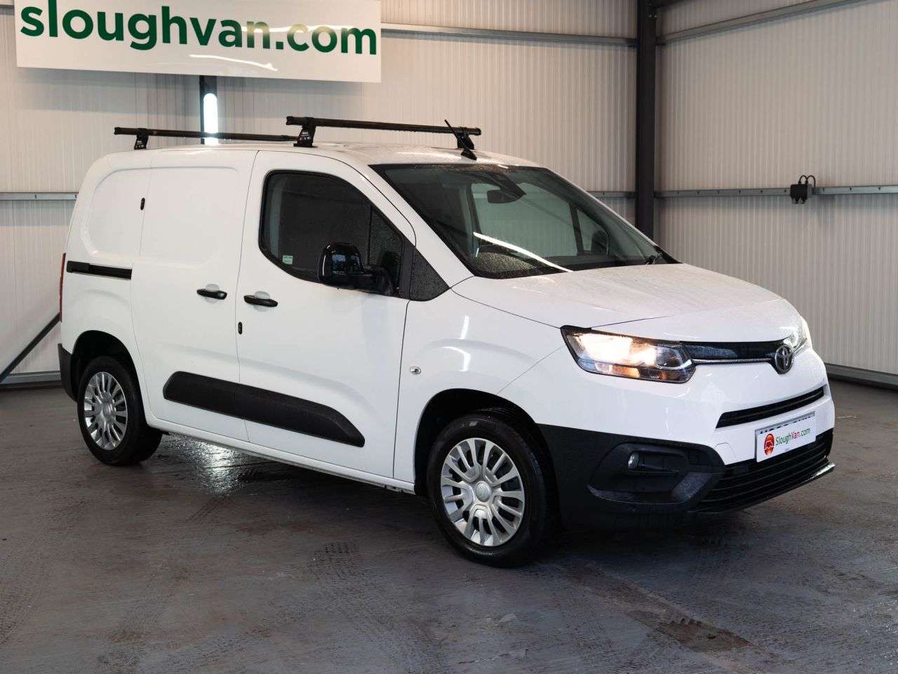 A 2022 TOYOTA PROACE CITY 1.5 BlueHDi Icon Short Panel Van 5dr Diesel Manual SWB Euro 6 (s/s) (100 bh A 2022 TOYOTA PROACE CITY 1.5 BlueHDi Icon Short Panel Van 5dr Diesel Manual SWB Euro 6 (s/s) (100 bh