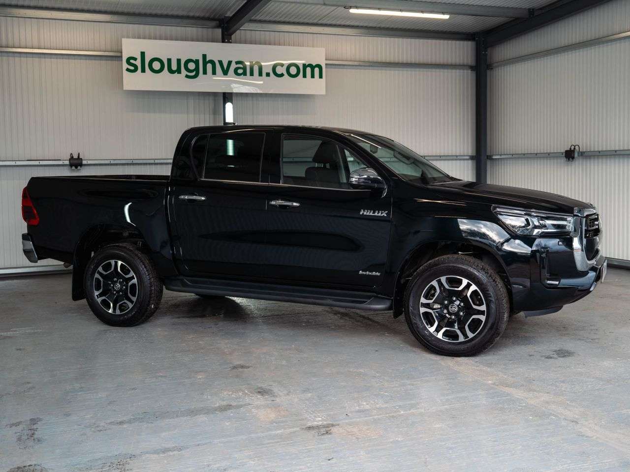 2024 TOYOTA HI-LUX 2024 TOYOTA HI-LUX