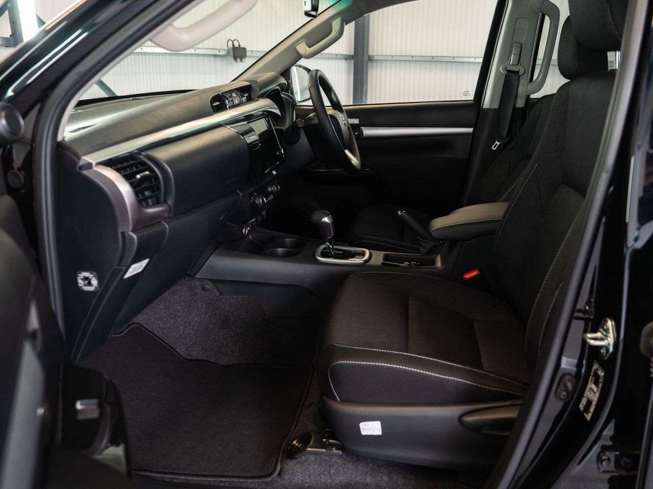 2024 TOYOTA HI-LUX 2024 TOYOTA HI-LUX