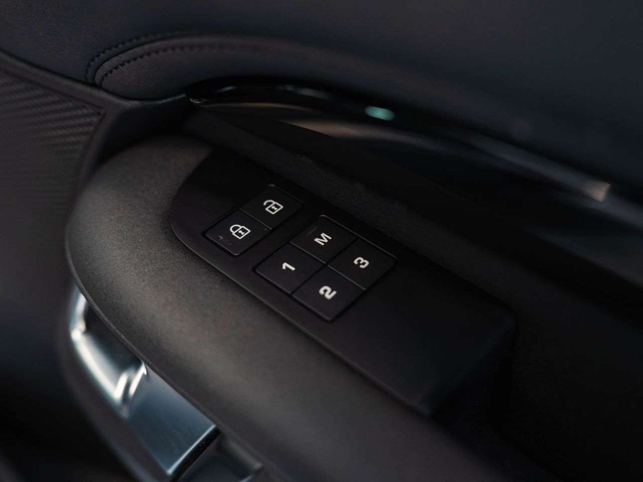 2021 LAND ROVER DISCOVERY 2021 LAND ROVER DISCOVERY