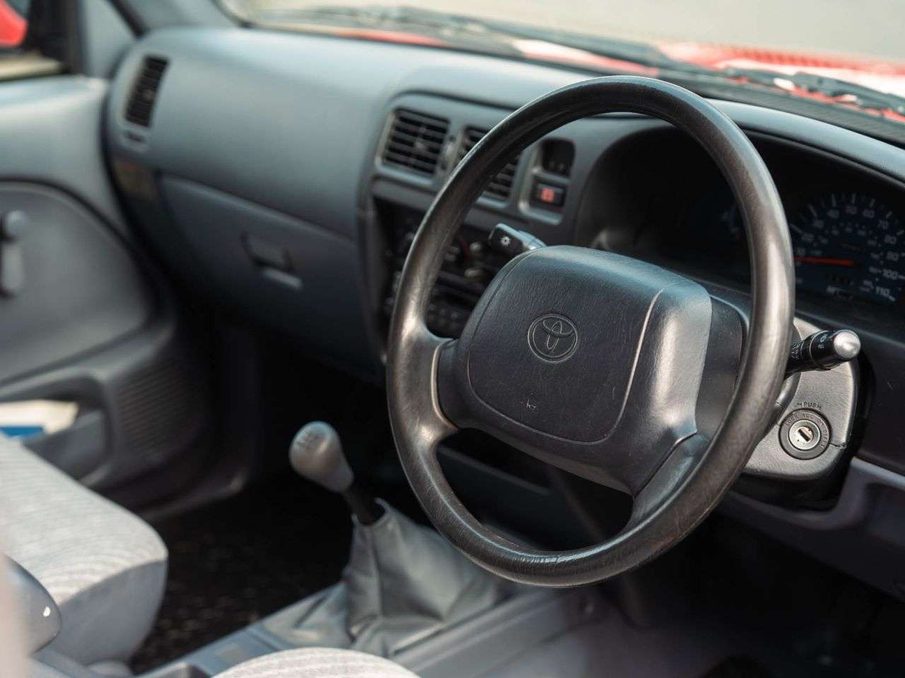 1998 TOYOTA HI-LUX 1998 TOYOTA HI-LUX