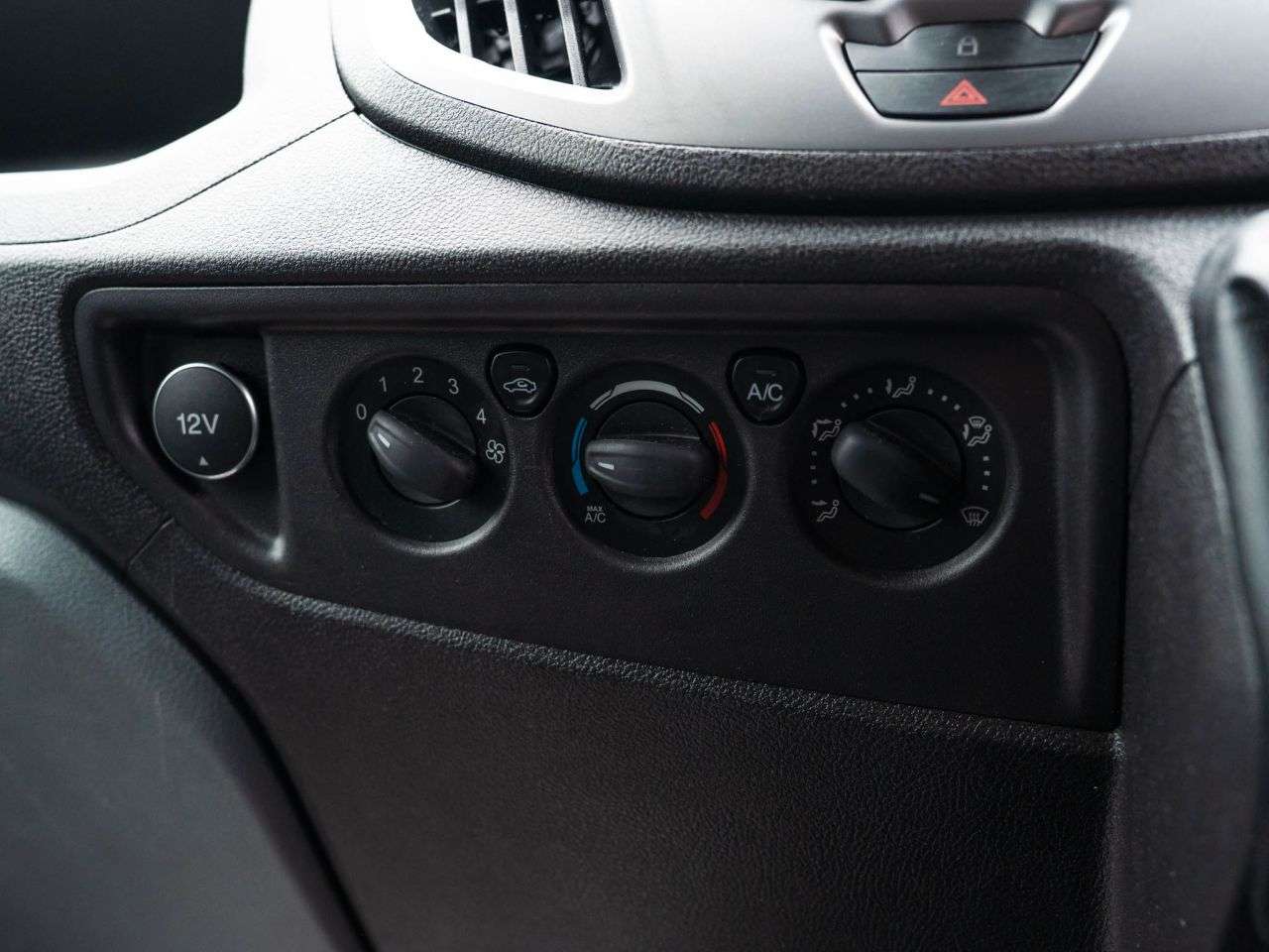 2014 FORD TRANSIT 2014 FORD TRANSIT