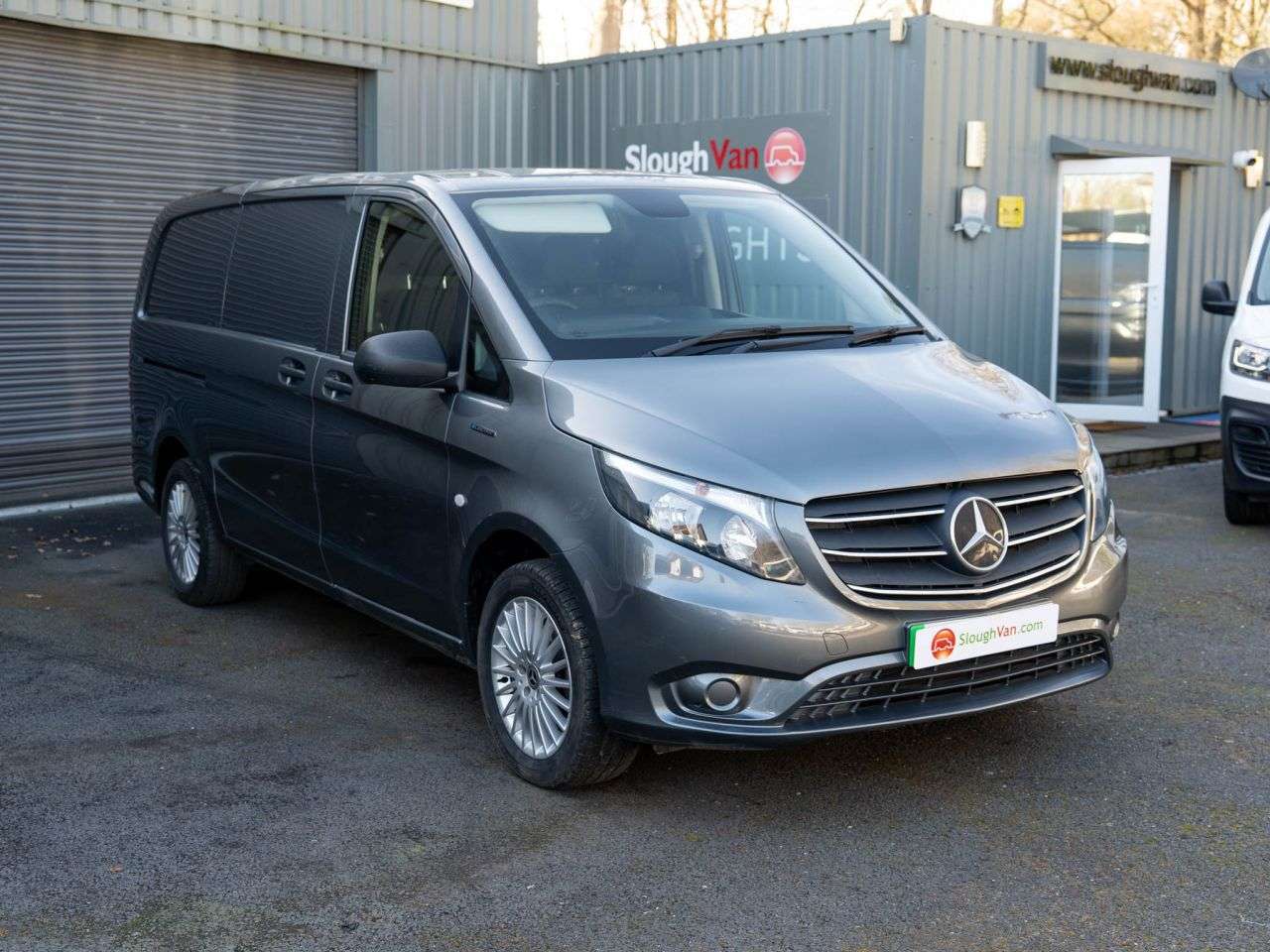 A 2021 MERCEDES-BENZ EVITO 114 e 41kWh Progressive Panel Van 6dr Electric Auto FWD L2 (LWB) (115 ps) A A 2021 MERCEDES-BENZ EVITO 114 e 41kWh Progressive Panel Van 6dr Electric Auto FWD L2 (LWB) (115 ps) A
