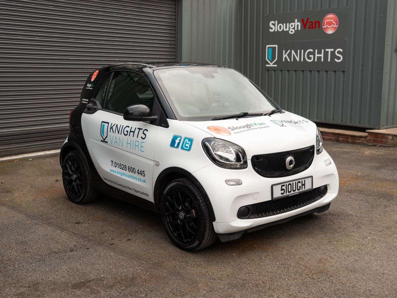 A 2018 SMART FORTWO 1.0 Prime Sport (Premium) Coupe 2dr Petrol Twinamic Euro 6 (s/s) (71 ps) AI A 2018 SMART FORTWO 1.0 Prime Sport (Premium) Coupe 2dr Petrol Twinamic Euro 6 (s/s) (71 ps) AI
