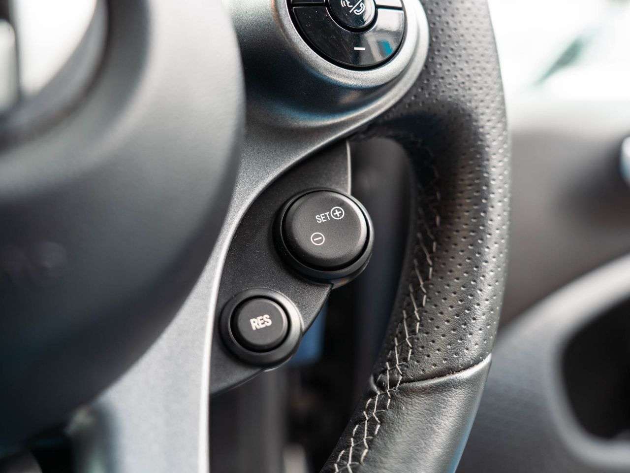 2018 SMART FORTWO 2018 SMART FORTWO