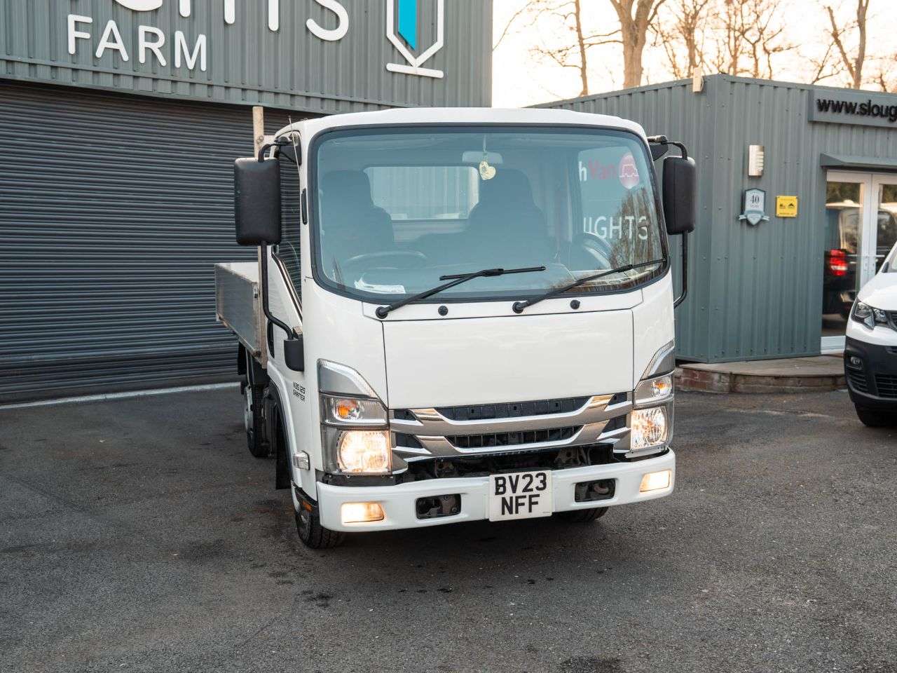 A 2023 ISUZU GRAFTER 1.9D N35 Green Chassis Cab 2dr Diesel Manual RWD SWB Euro 6 (SRW) (125 ps) A 2023 ISUZU GRAFTER 1.9D N35 Green Chassis Cab 2dr Diesel Manual RWD SWB Euro 6 (SRW) (125 ps)