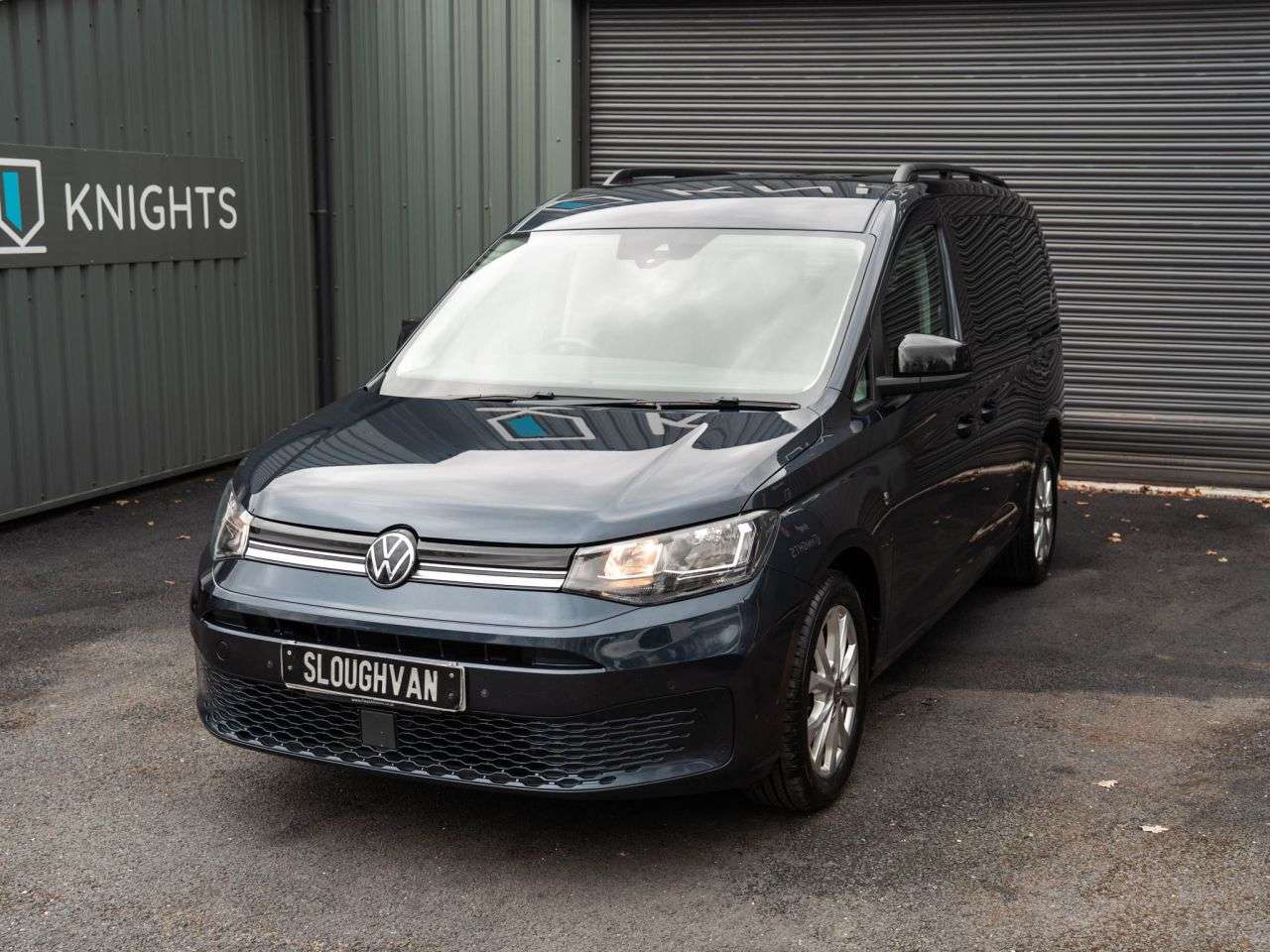 A 2022 VOLKSWAGEN CADDY MAXI 2.0 TDI Life MPV 5dr Diesel Manual Euro 6 (s/s) (102 ps) AIRCON, CARPLAY, 7 A 2022 VOLKSWAGEN CADDY MAXI 2.0 TDI Life MPV 5dr Diesel Manual Euro 6 (s/s) (102 ps) AIRCON, CARPLAY, 7