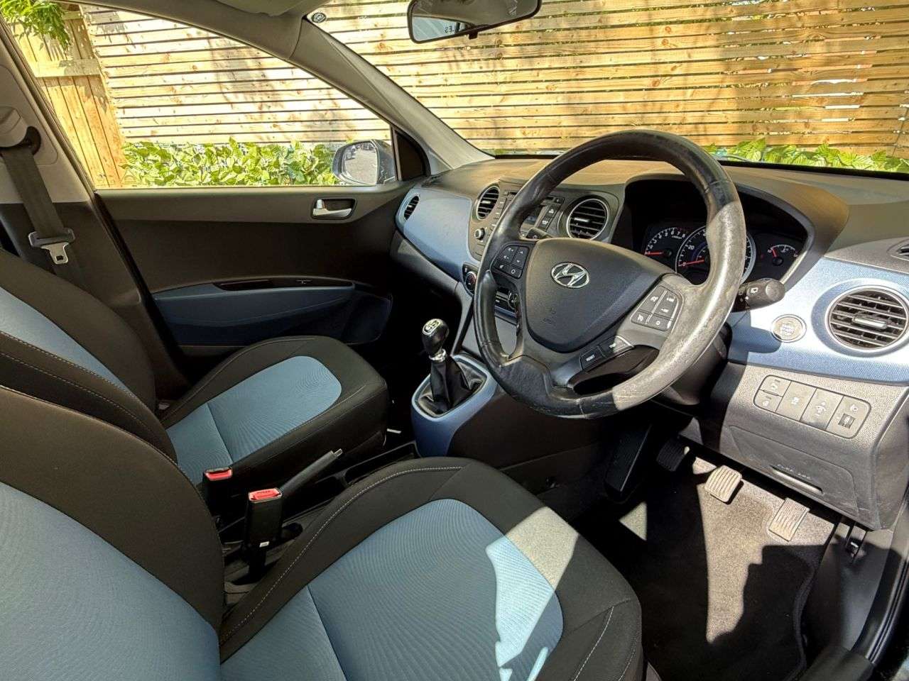 2015 HYUNDAI I10 2015 HYUNDAI I10