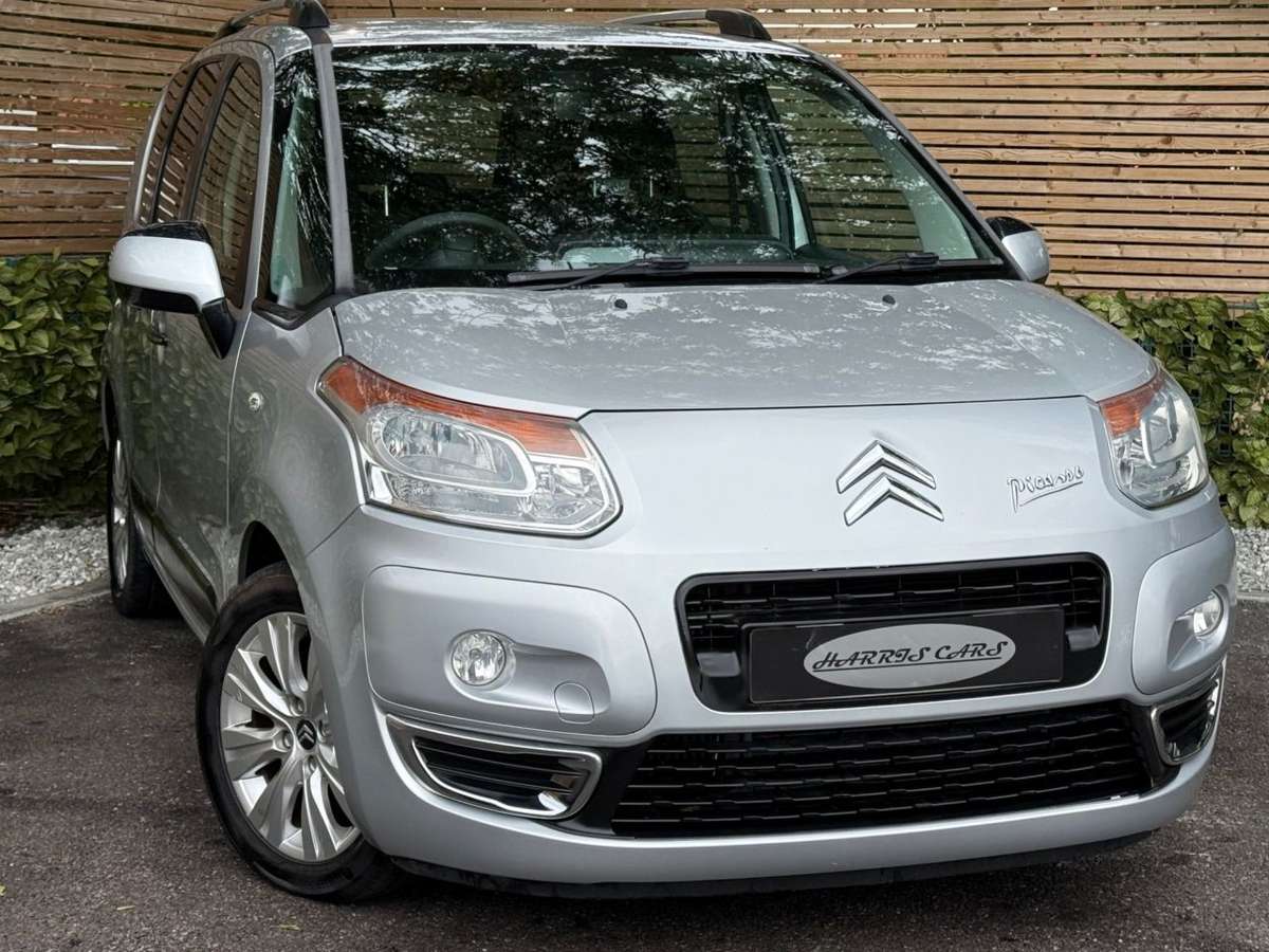 Check out this Citroen C3 Picasso 2010 Diesel Manual