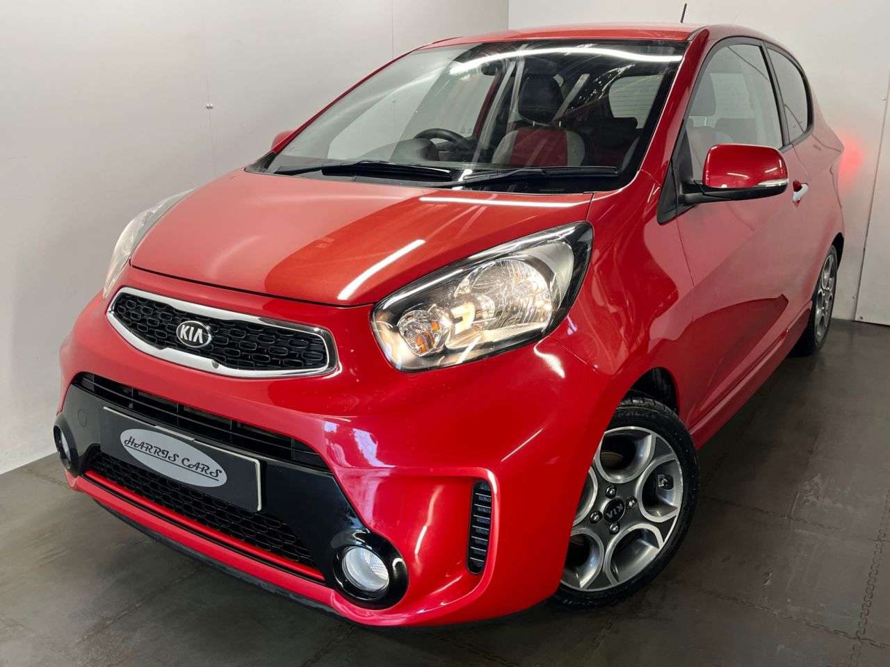 A 2016 KIA PICANTO 1.25 EcoDynamics Chilli Hatchback 3dr Petrol Manual Euro 6 (s/s) (84 bhp) 1 A 2016 KIA PICANTO 1.25 EcoDynamics Chilli Hatchback 3dr Petrol Manual Euro 6 (s/s) (84 bhp) 1