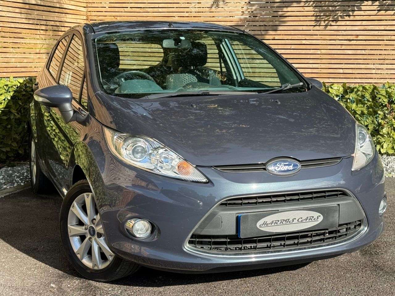 A 2011 FORD FIESTA 1.25 Zetec Hatchback 5dr Petrol Manual (129 g/km, 81 bhp) 12 MONTHS AA, FRE A 2011 FORD FIESTA 1.25 Zetec Hatchback 5dr Petrol Manual (129 g/km, 81 bhp) 12 MONTHS AA, FRE