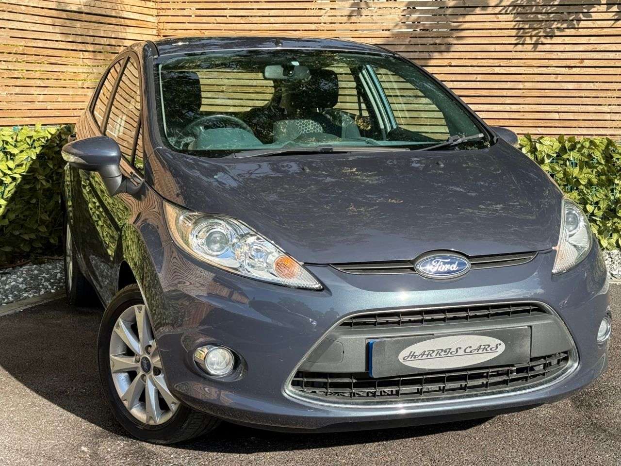 A 2011 FORD FIESTA 1.25 Zetec Hatchback 5dr Petrol Manual (129 g/km, 81 bhp) 12 MONTHS AA, FRE A 2011 FORD FIESTA 1.25 Zetec Hatchback 5dr Petrol Manual (129 g/km, 81 bhp) 12 MONTHS AA, FRE