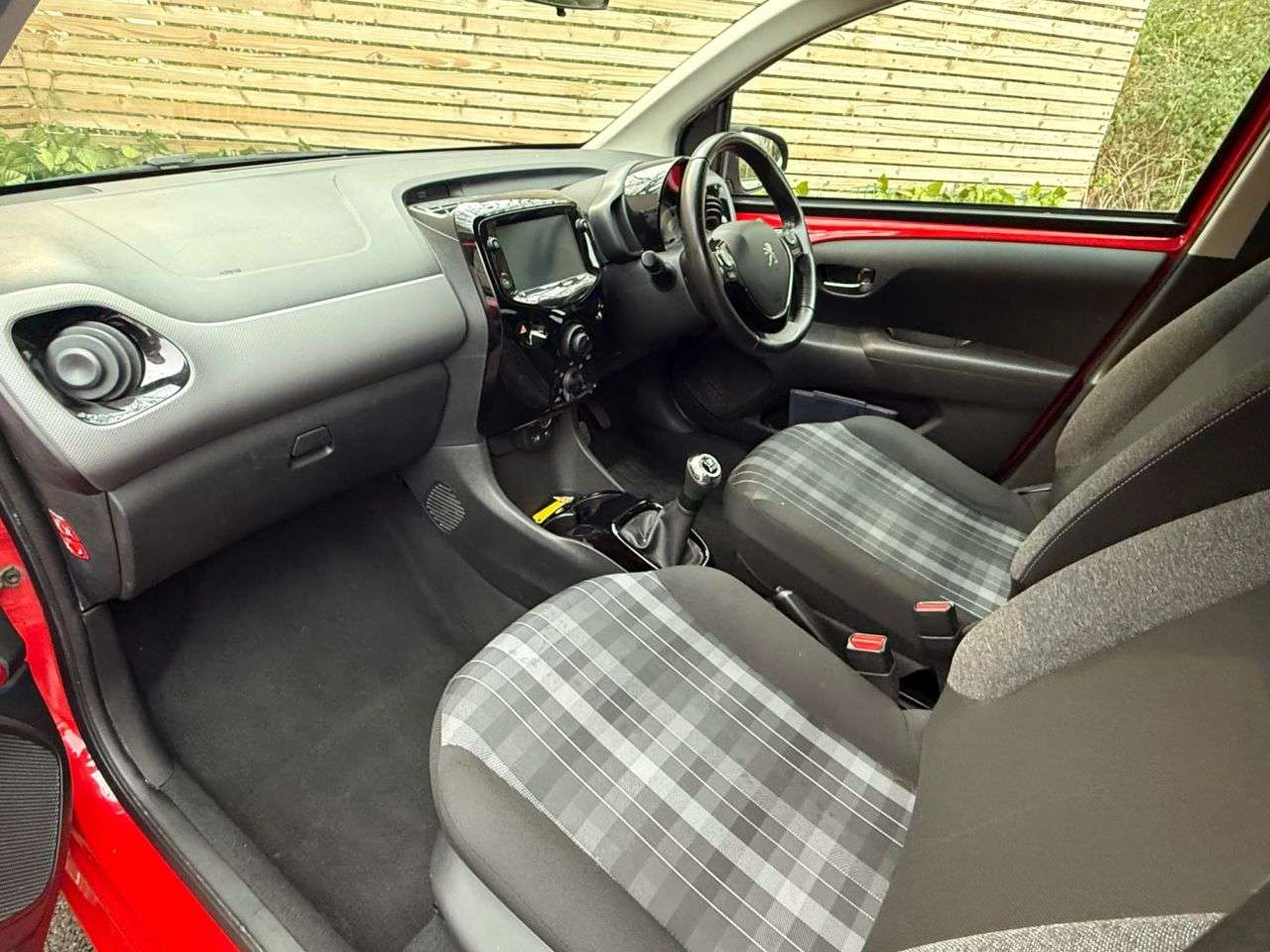 2018 PEUGEOT 108 2018 PEUGEOT 108