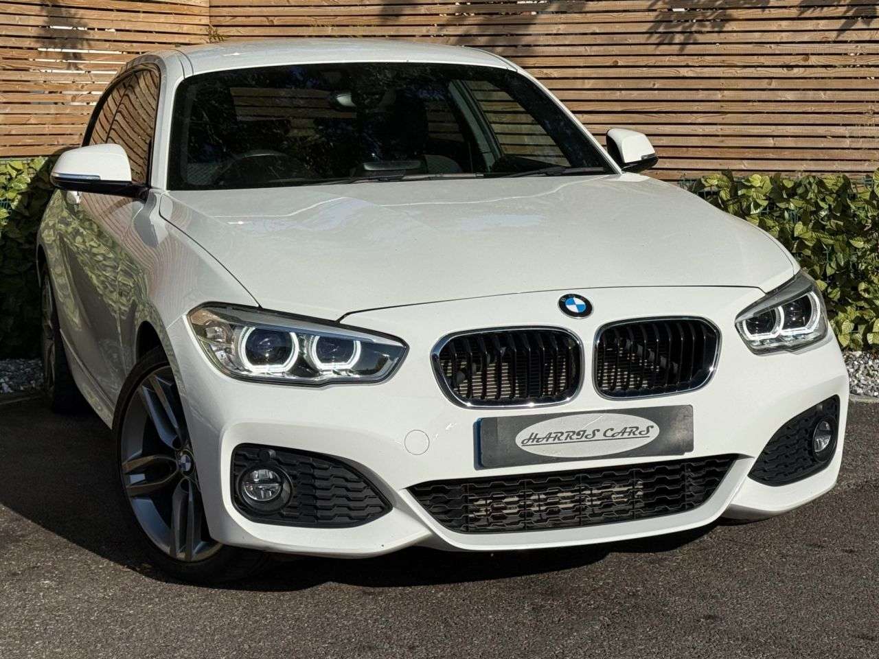 2017 BMW 1 SERIES 2017 BMW 1 SERIES