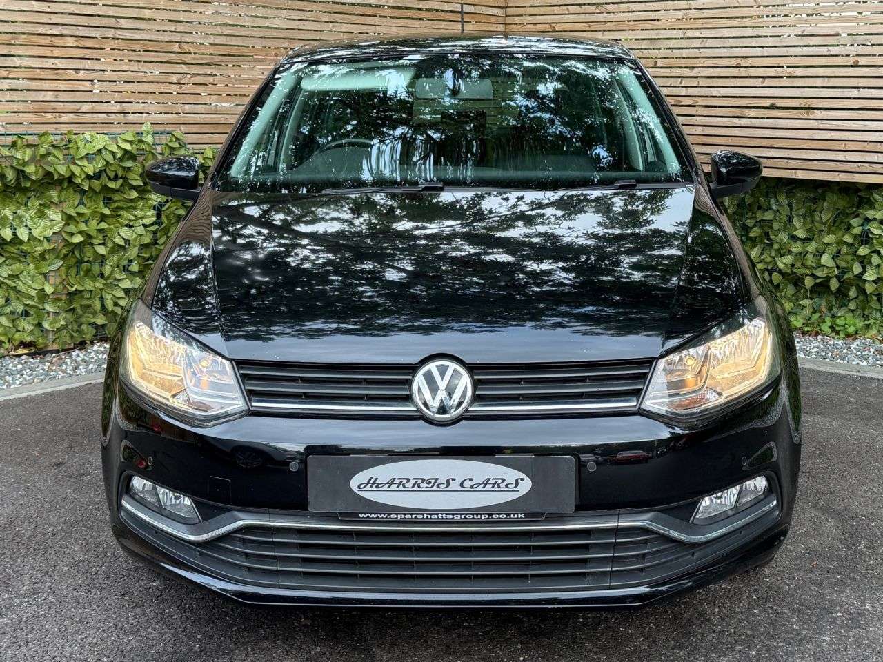 A 2016 VOLKSWAGEN POLO 1.2 TSI BlueMotion Tech Match Hatchback 5dr Petrol Manual Euro 6 (s/s) (90 A 2016 VOLKSWAGEN POLO 1.2 TSI BlueMotion Tech Match Hatchback 5dr Petrol Manual Euro 6 (s/s) (90