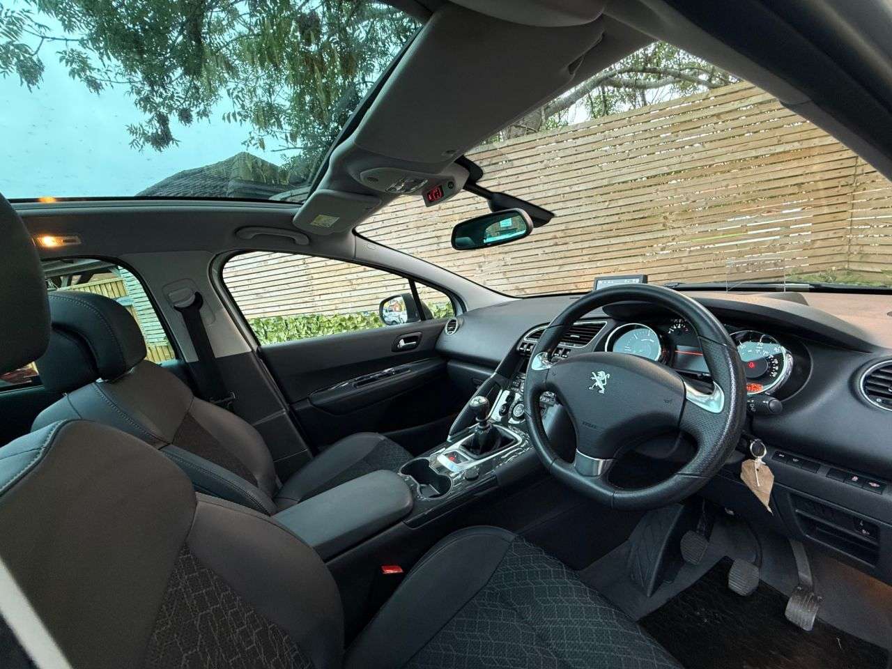 2016 PEUGEOT 3008 2016 PEUGEOT 3008