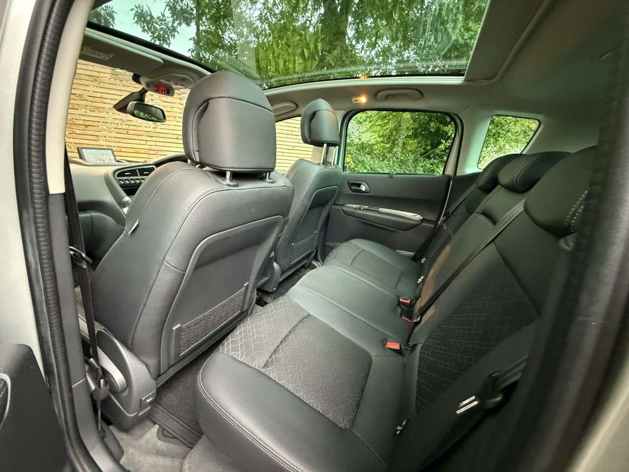 2016 PEUGEOT 3008 2016 PEUGEOT 3008