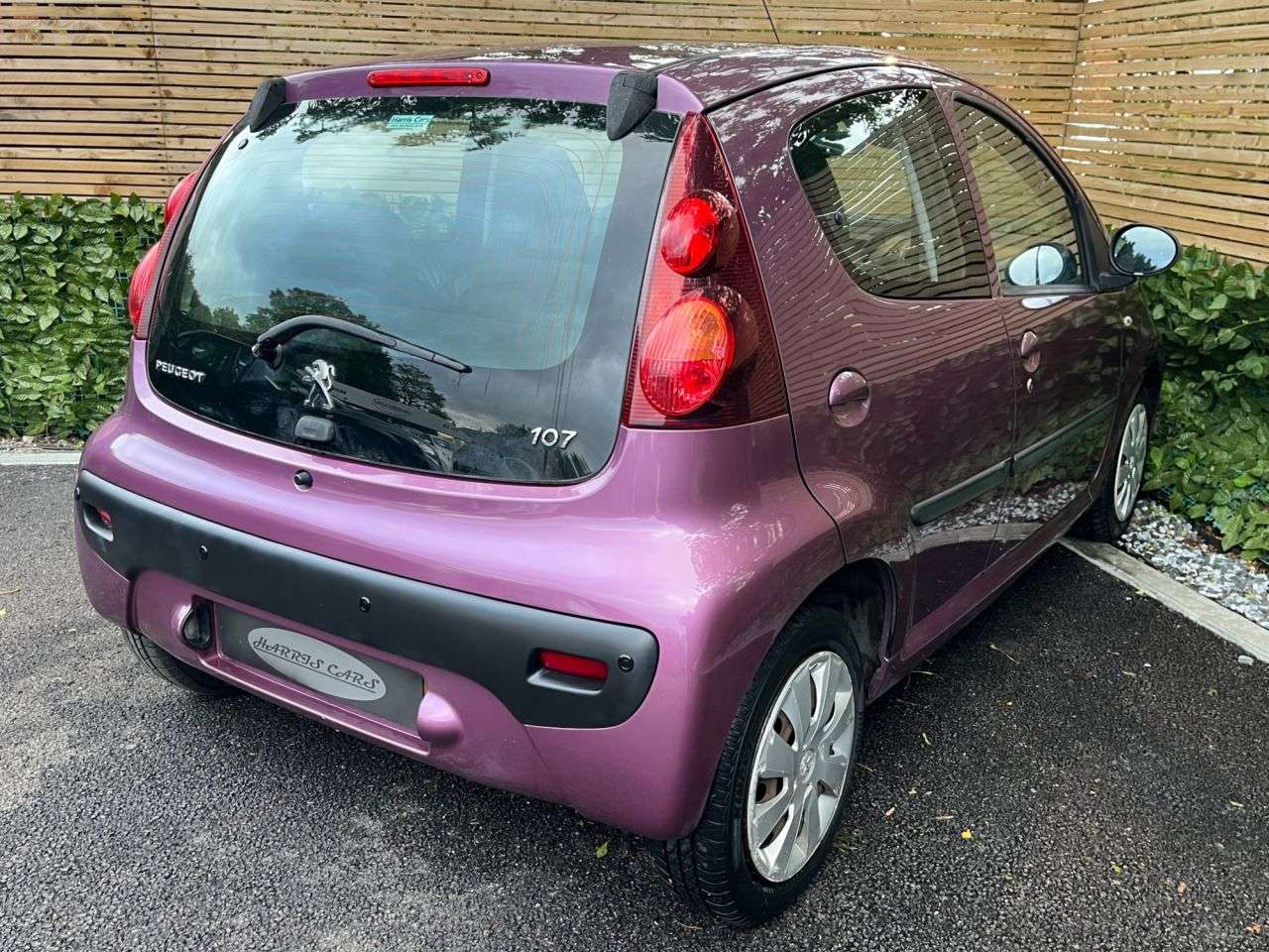 2013 PEUGEOT 107 2013 PEUGEOT 107